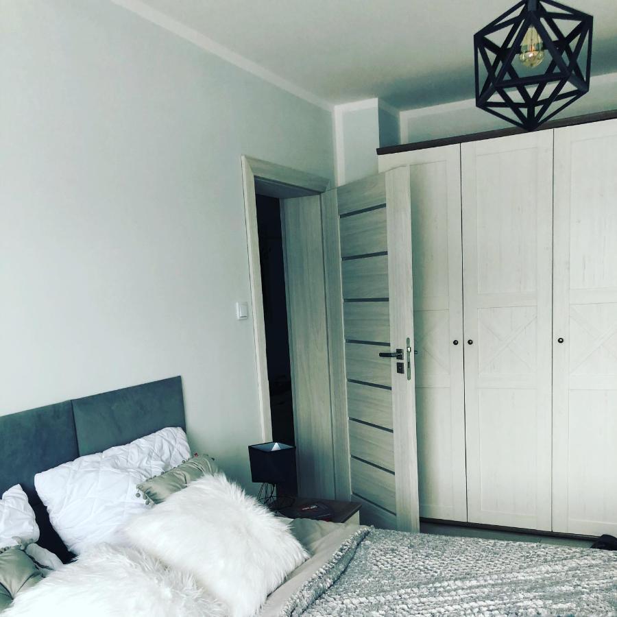 Apartament Happiness Jelenia Góra Exterior foto